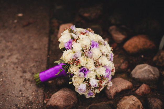 bride-s-bouquet_84738-2528